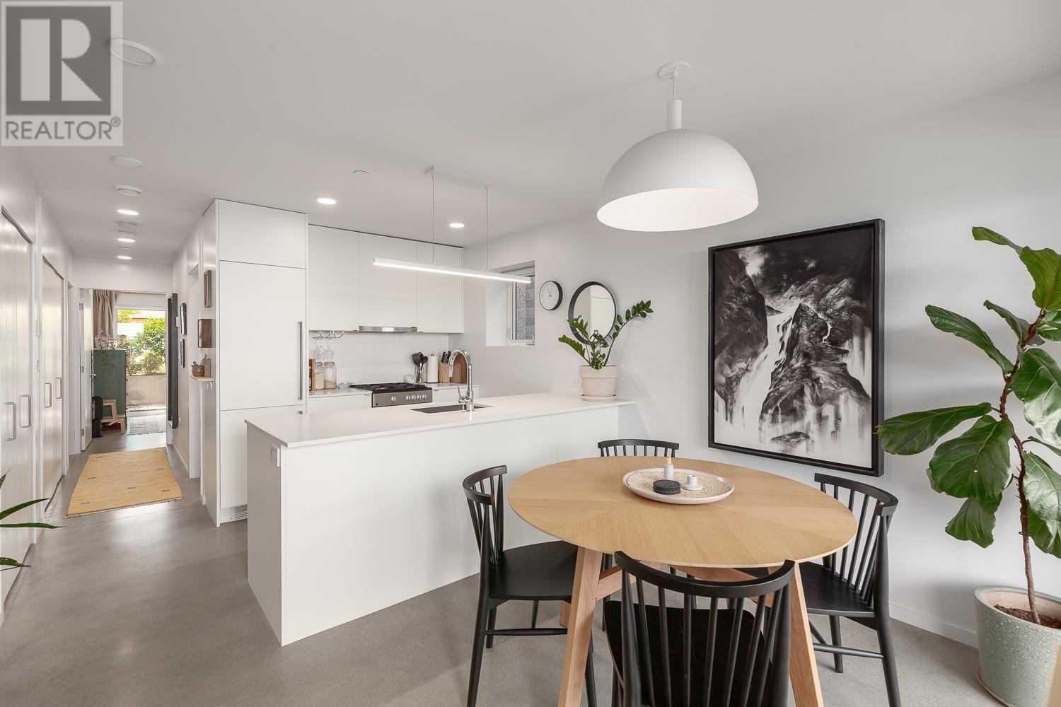 2333 Napier Street, Vancouver, British Columbia  V5L 2P4 - Photo 6 - R2814185