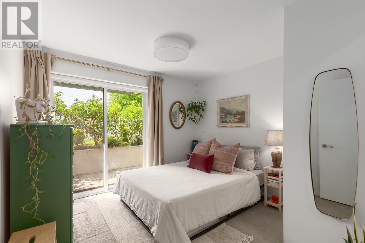 2333 Napier Street, Vancouver, British Columbia  V5L 2P4 - Photo 10 - R2814185