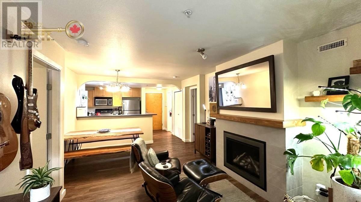 105 1111 Lynn Valley Road, North Vancouver, British Columbia  V7J 3V4 - Photo 2 - R2822746