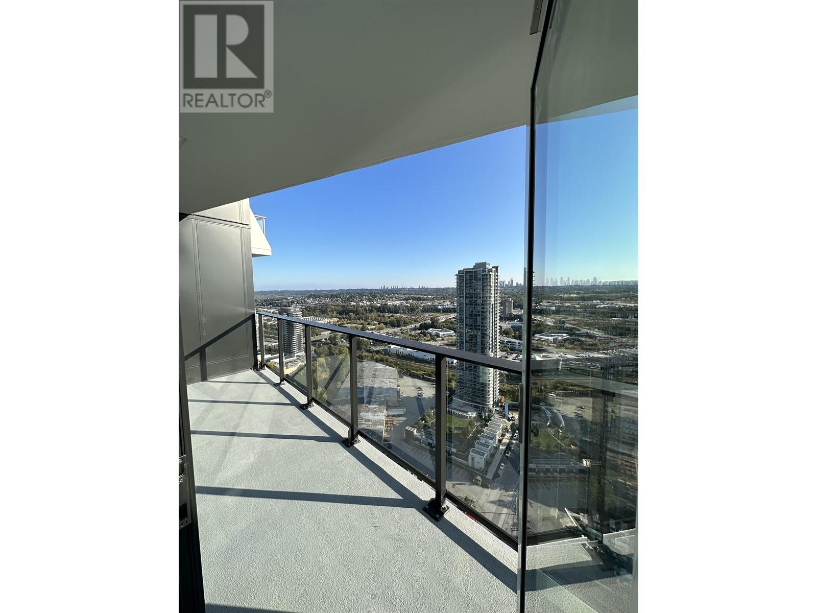 330x 2181 Madison Avenue, Burnaby, British Columbia  V5C 4B3 - Photo 5 - R2822750