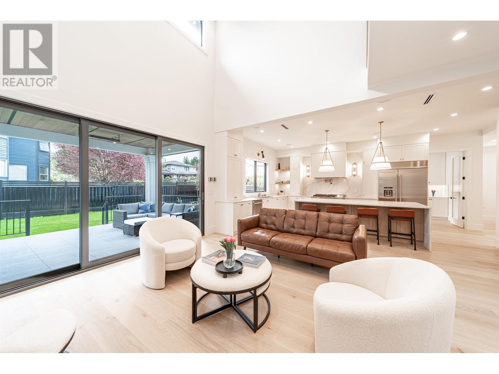 693 Gatensbury Street, Coquitlam, British Columbia  V3J 5G9 - Photo 16 - R2814342