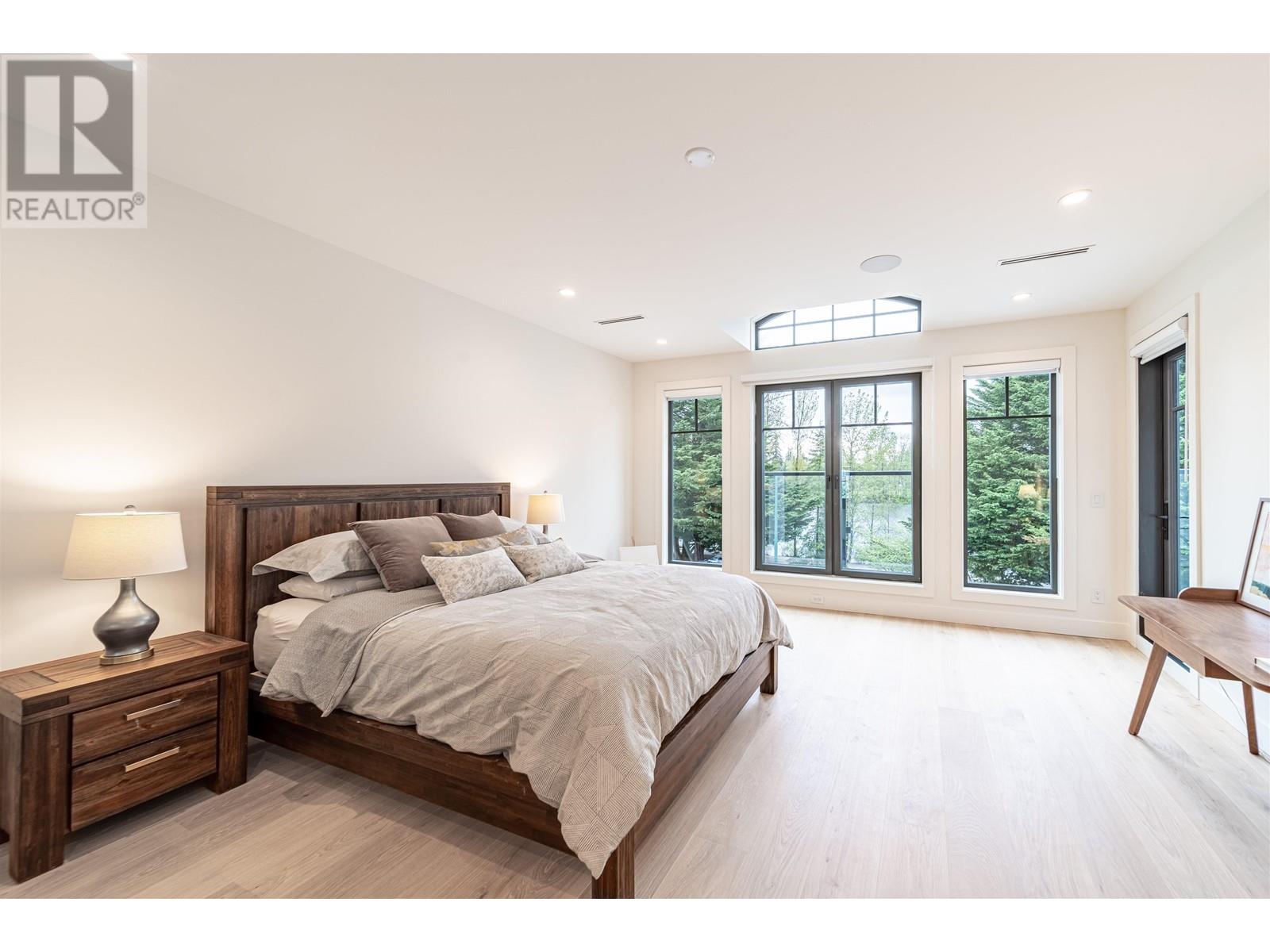 693 Gatensbury Street, Coquitlam, British Columbia  V3J 5G9 - Photo 20 - R2814342