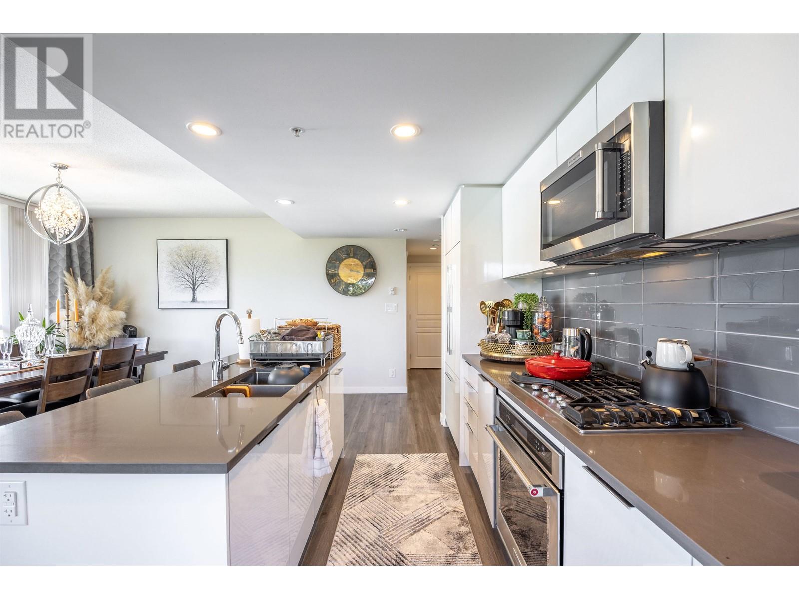 1206 3096 Windsor Gate, Coquitlam, British Columbia  V3B 0P4 - Photo 9 - R2821546