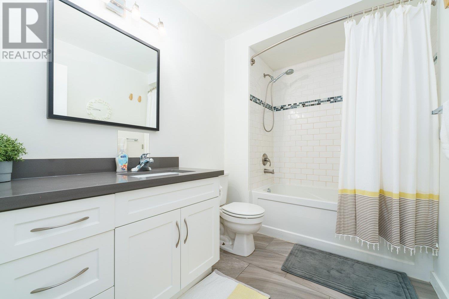 2949 Mira Place, Burnaby, British Columbia  V3J 1B7 - Photo 17 - R2813843