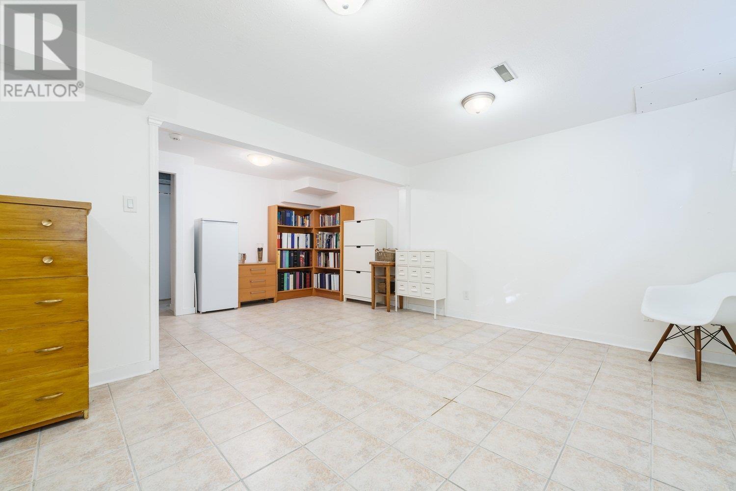 2949 Mira Place, Burnaby, British Columbia  V3J 1B7 - Photo 20 - R2813843