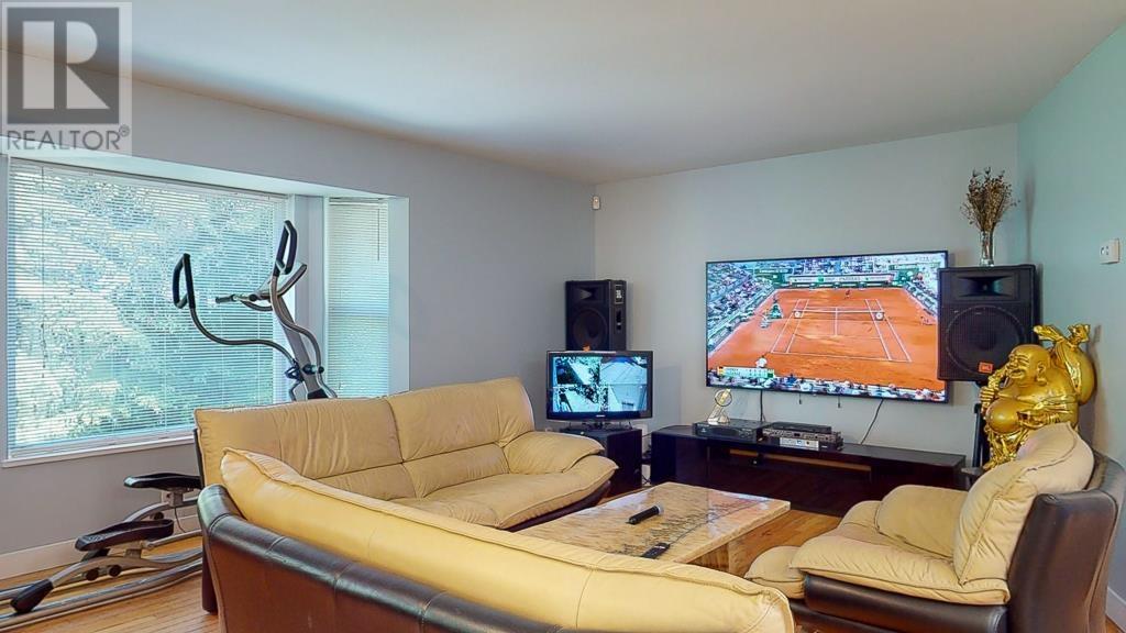 7629 Redrooffs Road, Halfmoon Bay, British Columbia  V0N 1Y1 - Photo 30 - R2822366