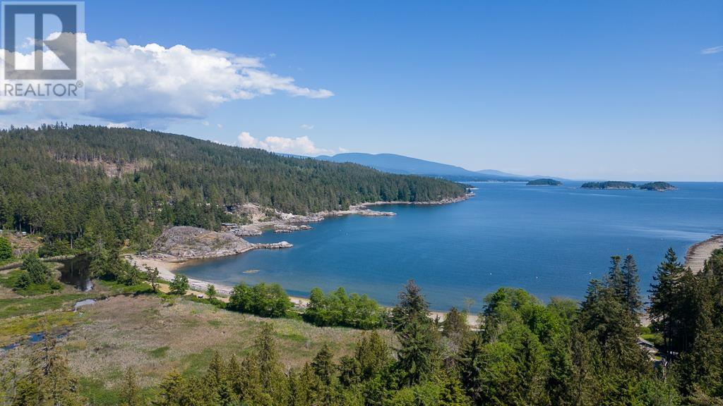 7629 Redrooffs Road, Halfmoon Bay, British Columbia  V0N 1Y1 - Photo 4 - R2822366