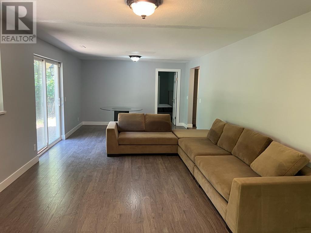 7629 Redrooffs Road, Halfmoon Bay, British Columbia  V0N 1Y1 - Photo 7 - R2822366