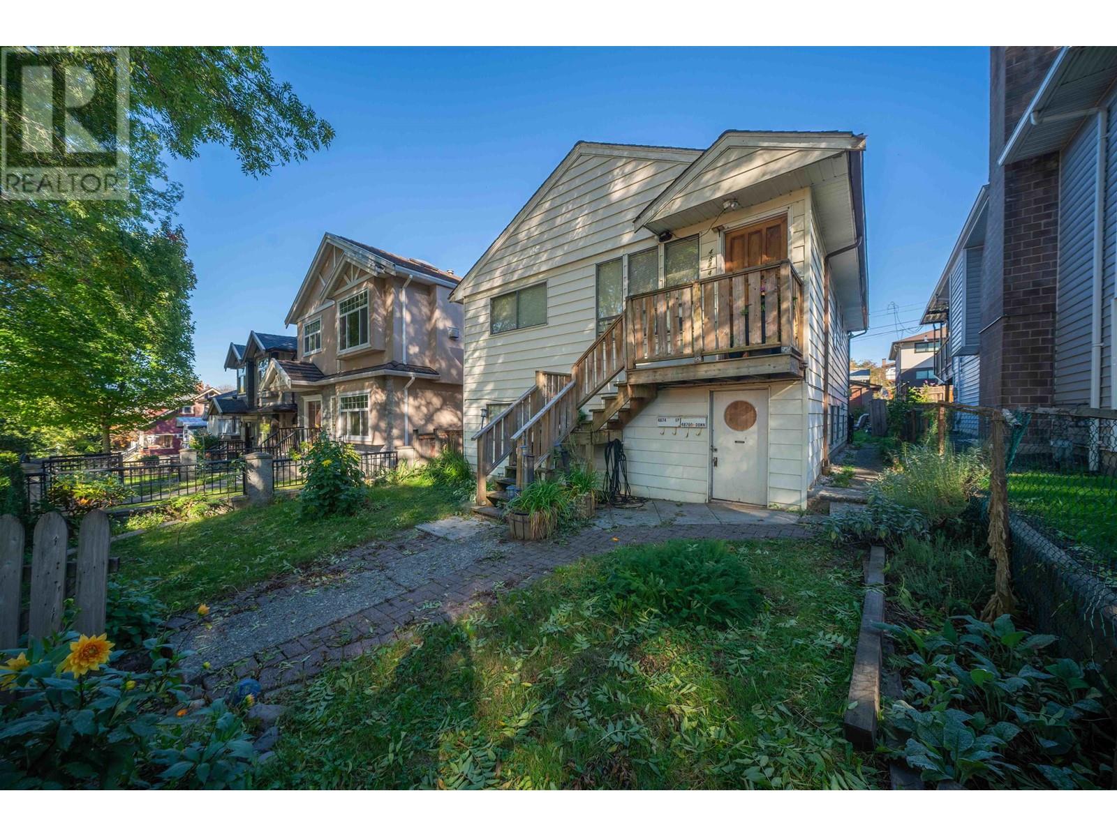 4874 Lanark Street, Vancouver, British Columbia  V5N 3S2 - Photo 1 - R2822109