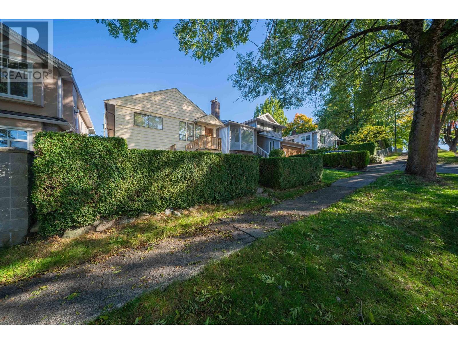 4874 Lanark Street, Vancouver, British Columbia  V5N 3S2 - Photo 9 - R2822109