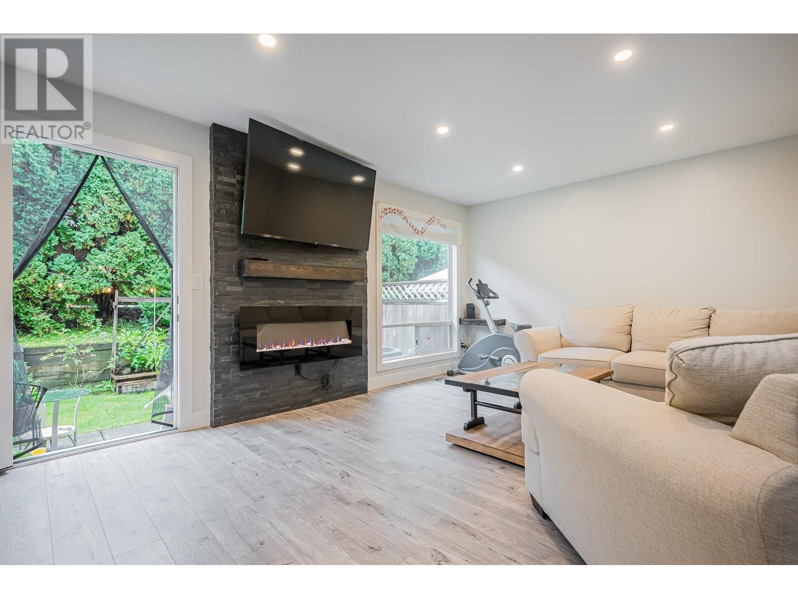 9 21541 Mayo Place, Maple Ridge, British Columbia  V2X 2L1 - Photo 22 - R2821778