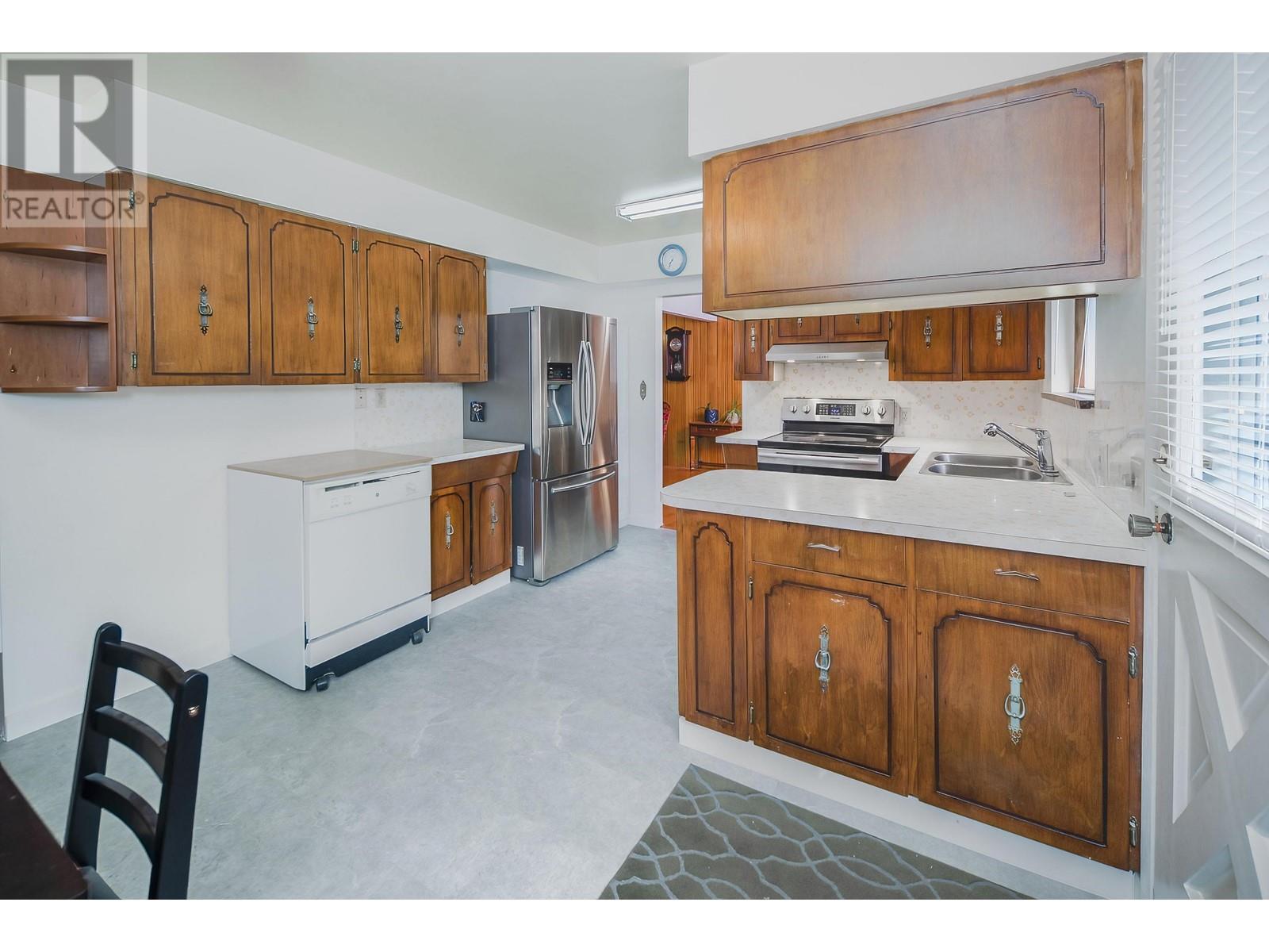 6011 Maple Road, Richmond, British Columbia  V7E 1G4 - Photo 18 - R2822569