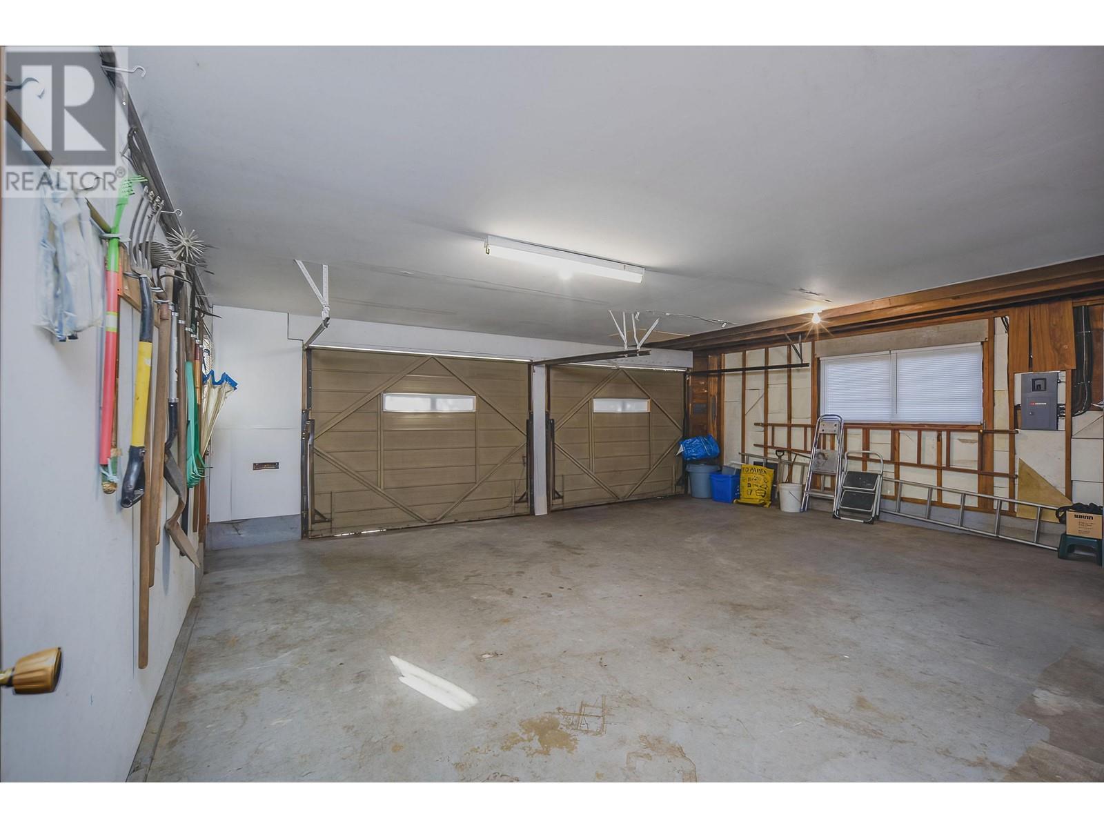 6011 Maple Road, Richmond, British Columbia  V7E 1G4 - Photo 32 - R2822569