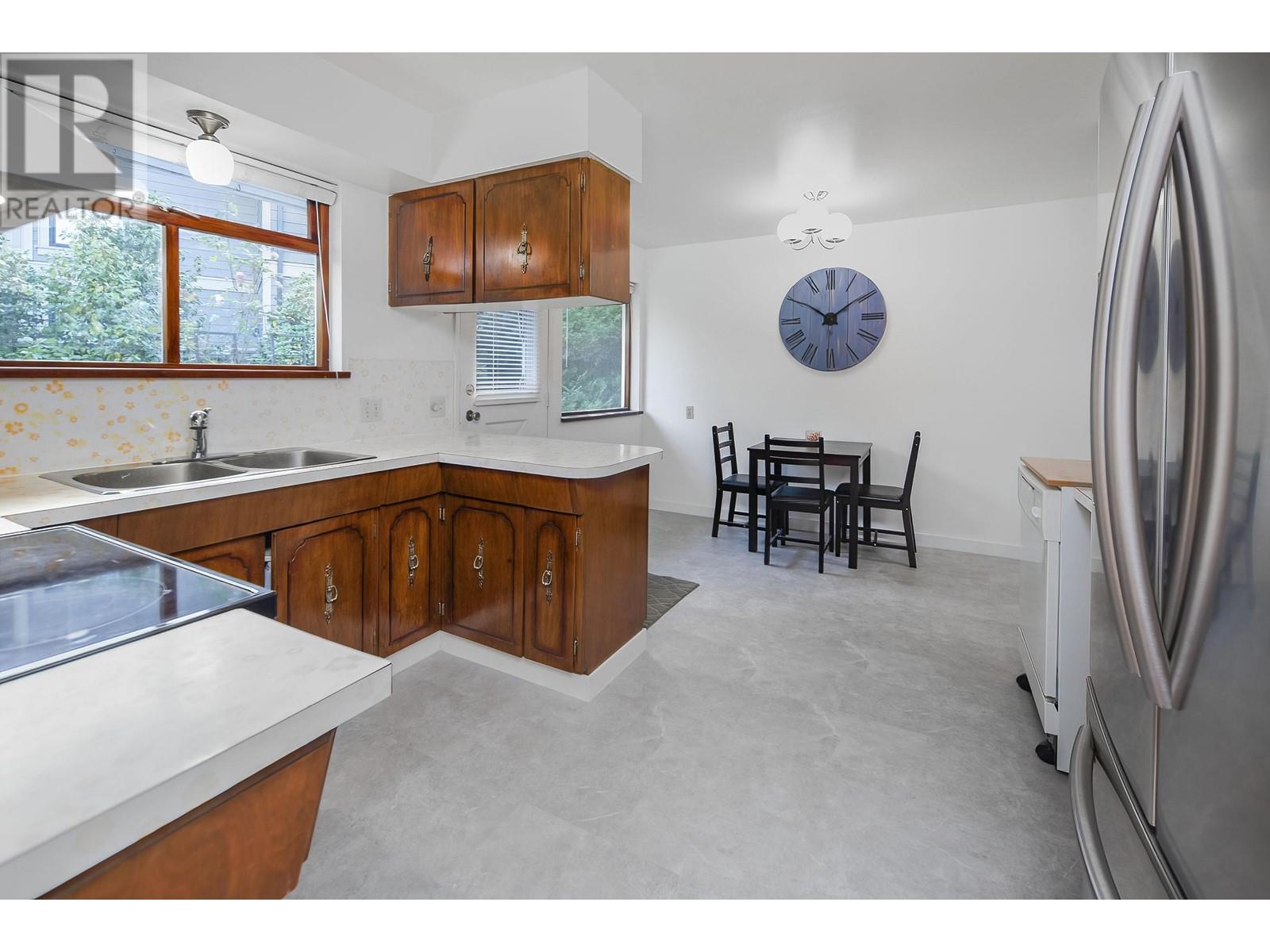 6011 Maple Road, Richmond, British Columbia  V7E 1G4 - Photo 16 - R2822569