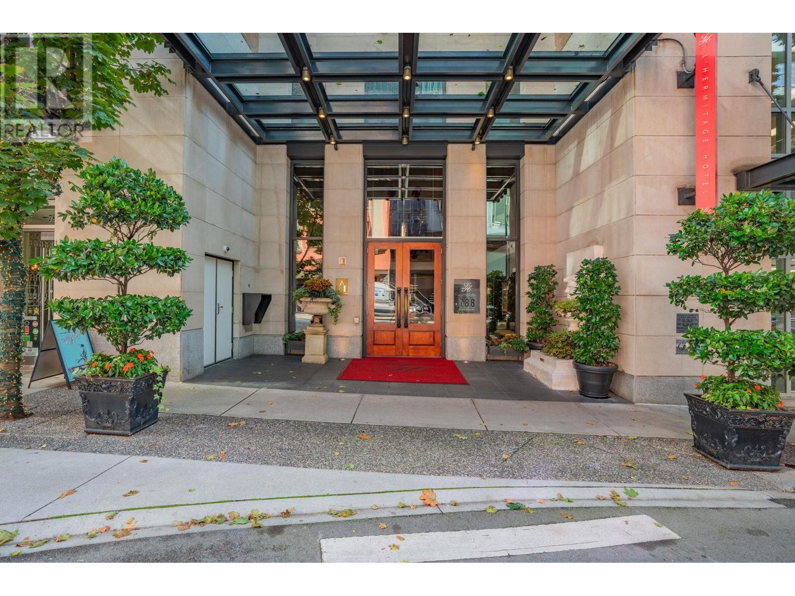 1108 788 Richards Street, Vancouver, British Columbia  V6B 0C7 - Photo 2 - R2822763