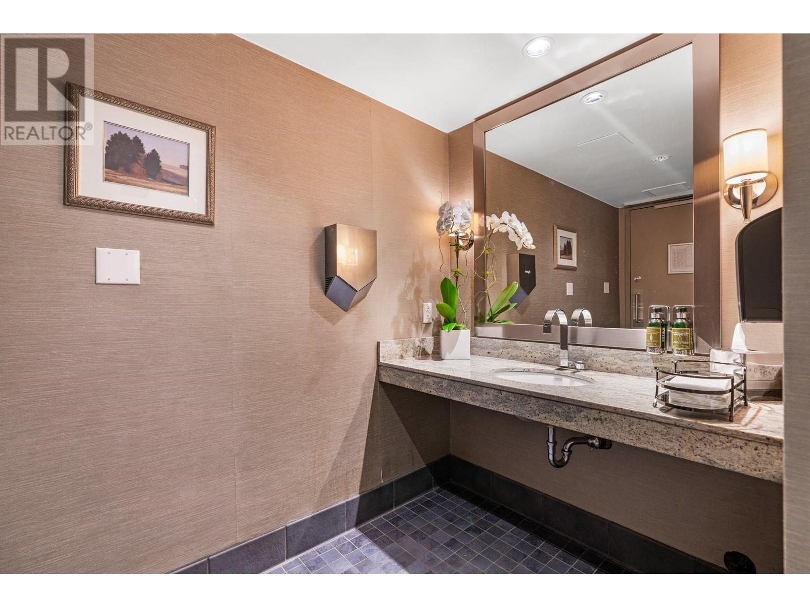 1108 788 Richards Street, Vancouver, British Columbia  V6B 0C7 - Photo 32 - R2822763