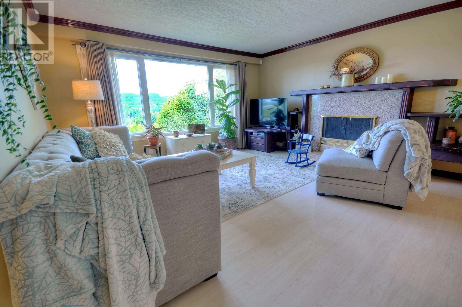 1470 Elinor Crescent, Port Coquitlam, British Columbia  V3C 2Y5 - Photo 8 - R2817627