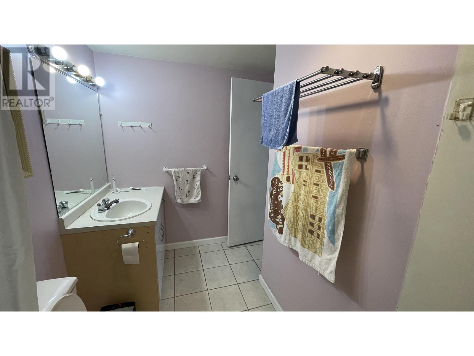 114 6420 Buswell Street, Richmond, British Columbia  V6Y 2G3 - Photo 8 - R2799090