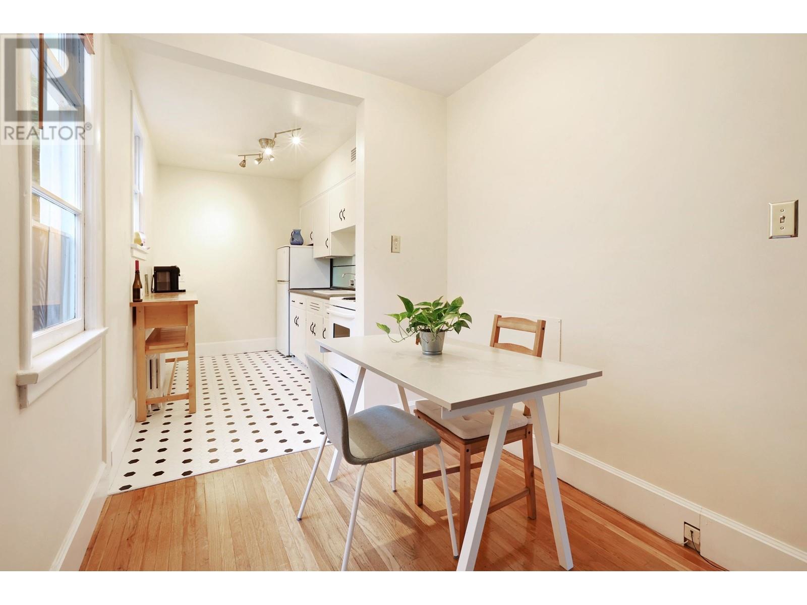 203 1565 Burnaby Street, Vancouver, British Columbia  V6G 1X1 - Photo 13 - R2819943
