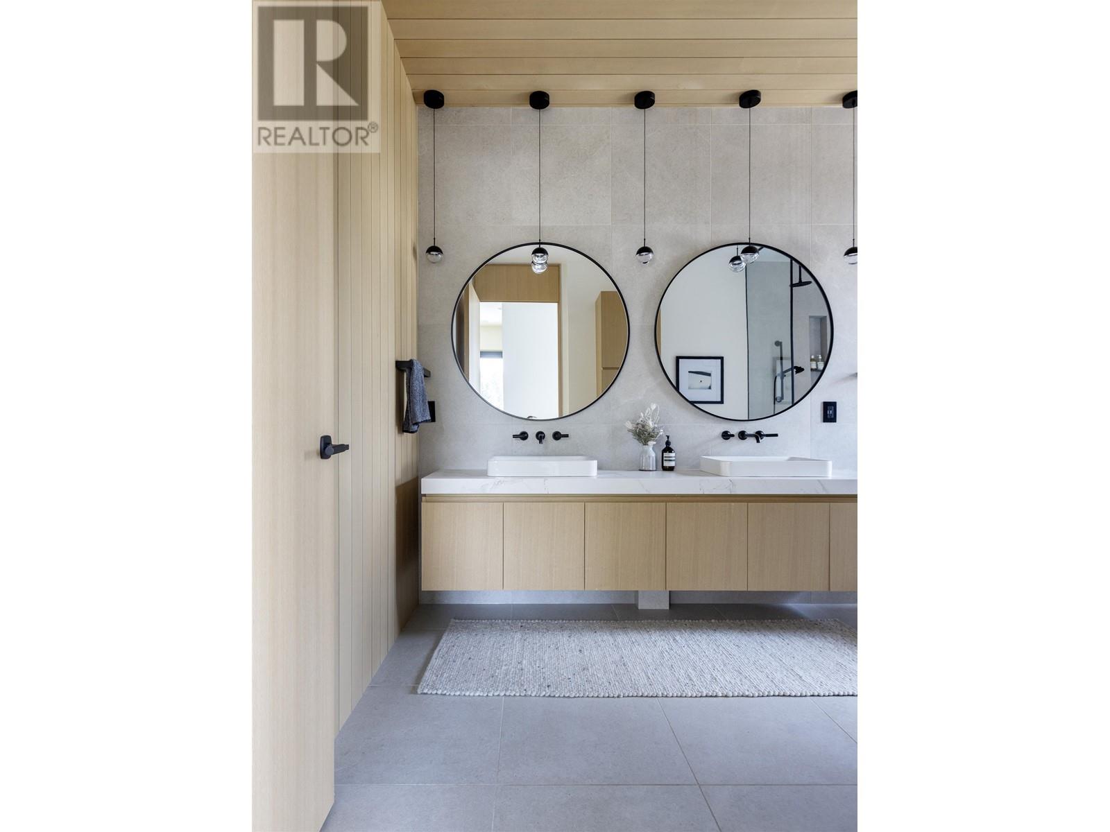 274 W Rockland Road, North Vancouver, British Columbia  V7N 2W3 - Photo 19 - R2822788