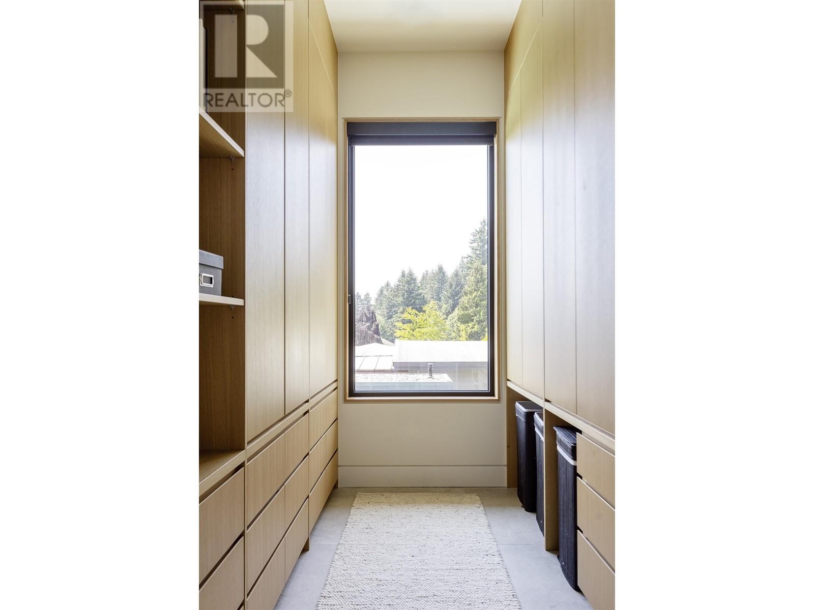 274 W Rockland Road, North Vancouver, British Columbia  V7N 2W3 - Photo 20 - R2822788