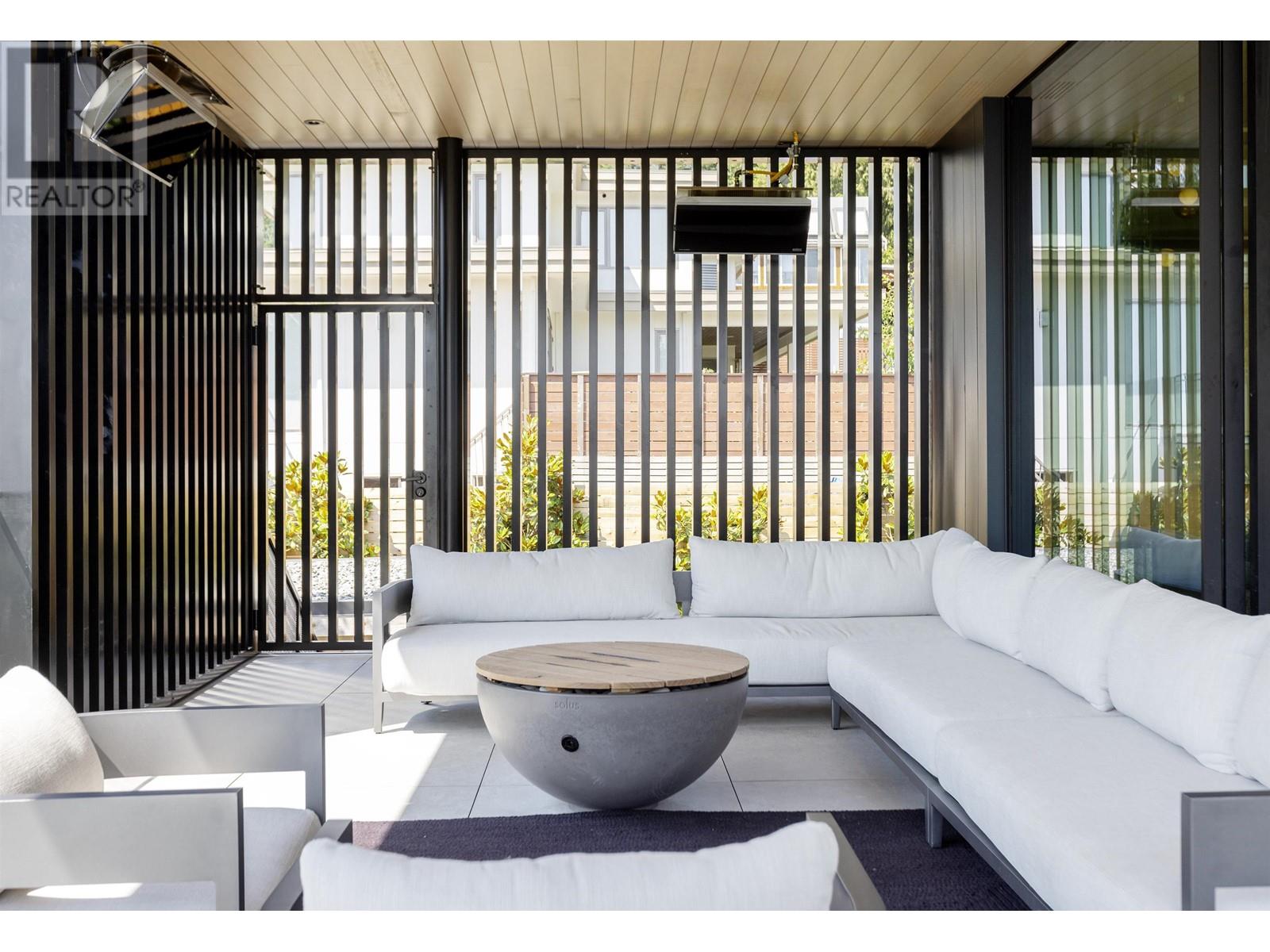 274 W Rockland Road, North Vancouver, British Columbia  V7N 2W3 - Photo 26 - R2822788