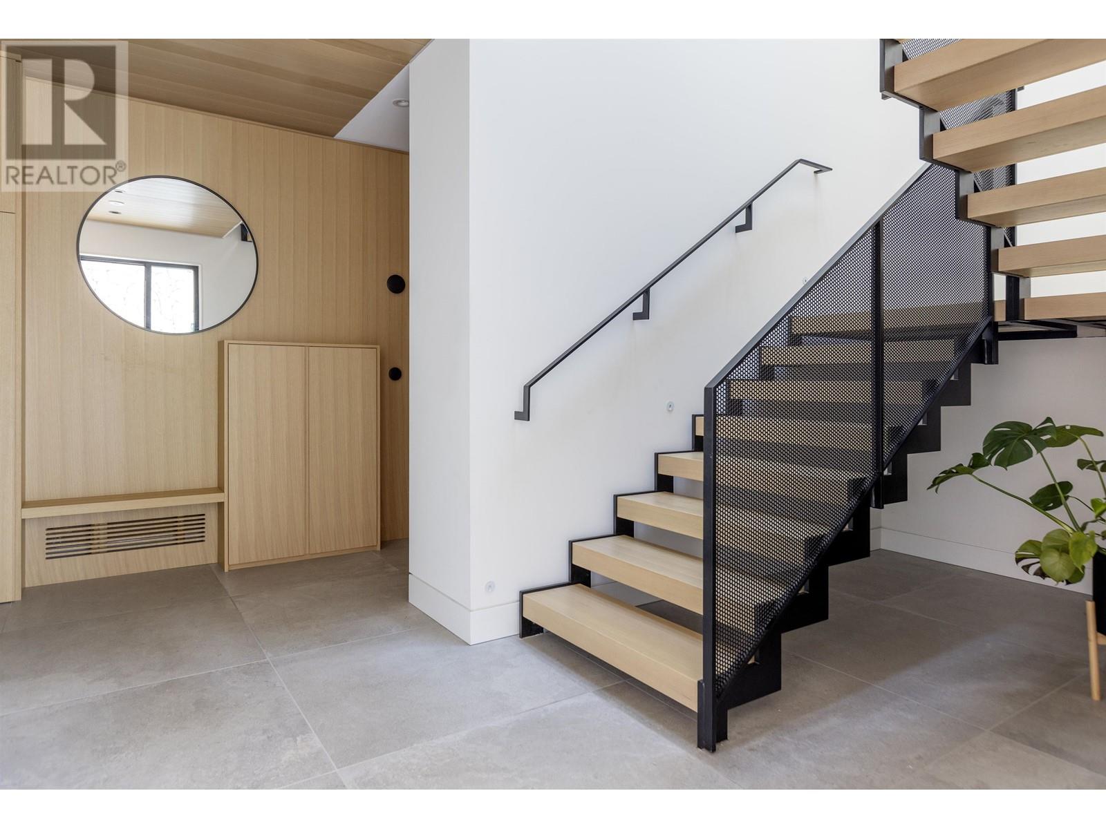 274 W Rockland Road, North Vancouver, British Columbia  V7N 2W3 - Photo 27 - R2822788