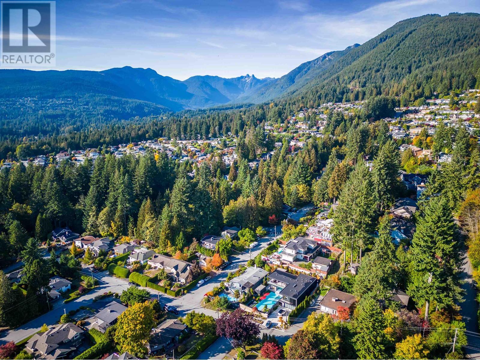 274 W Rockland Road, North Vancouver, British Columbia  V7N 2W3 - Photo 29 - R2822788