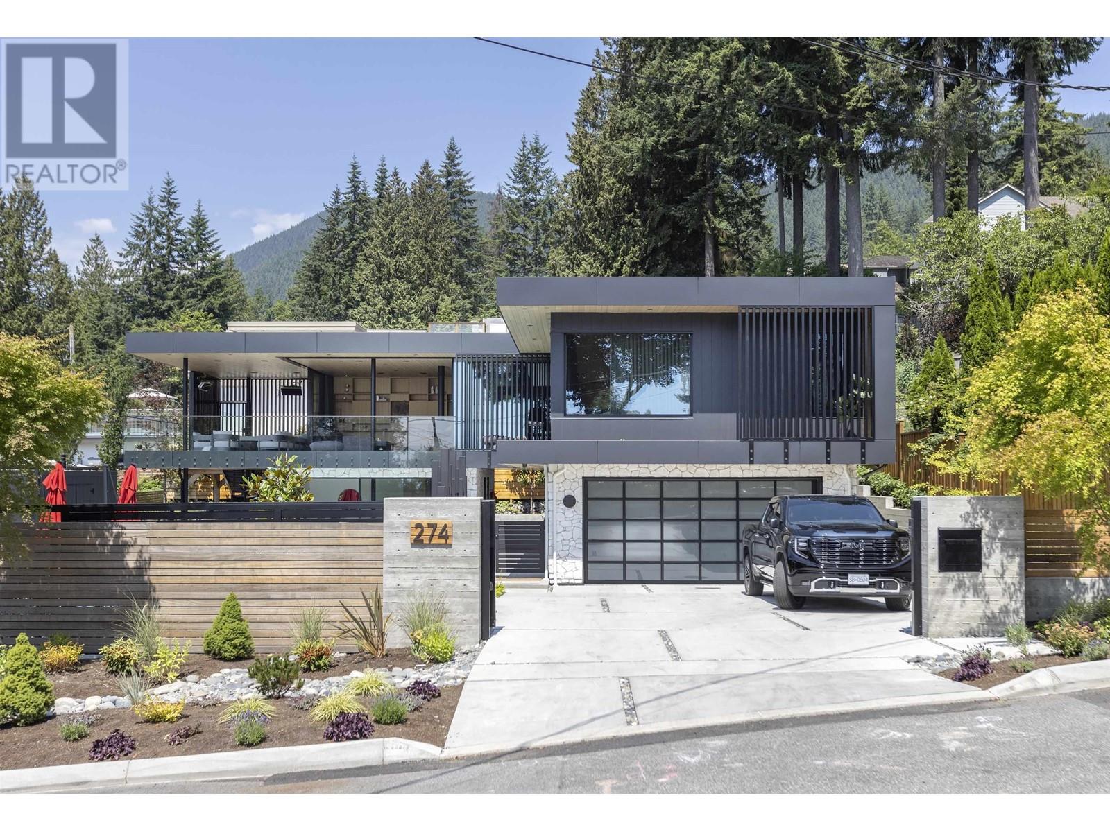 274 W Rockland Road, North Vancouver, British Columbia  V7N 2W3 - Photo 31 - R2822788