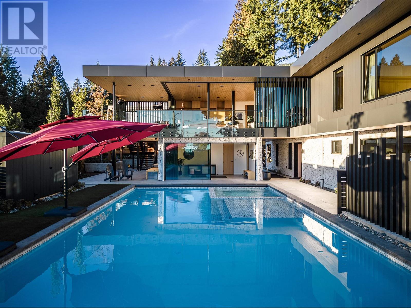 274 W Rockland Road, North Vancouver, British Columbia  V7N 2W3 - Photo 34 - R2822788