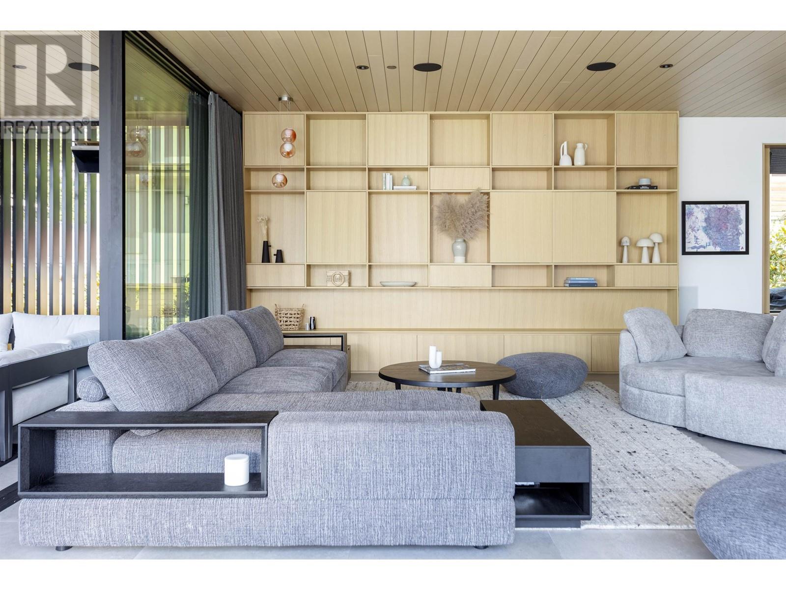 274 W Rockland Road, North Vancouver, British Columbia  V7N 2W3 - Photo 5 - R2822788