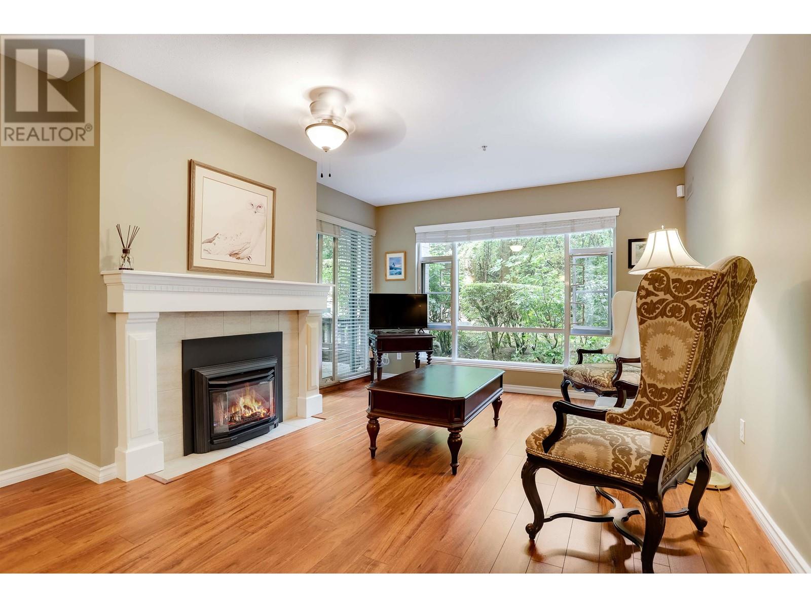 205 22233 River Road, Maple Ridge, British Columbia  V2X 3N7 - Photo 3 - R2811986