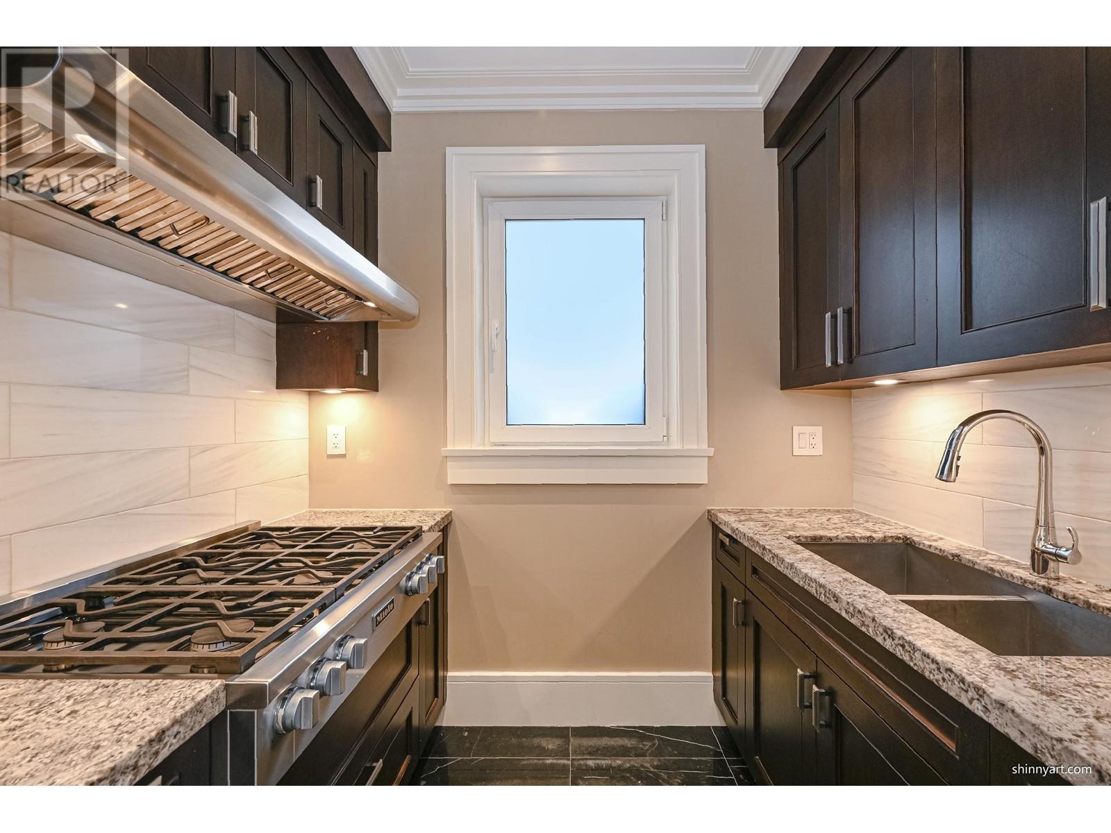 2206 W 21st Avenue, Vancouver, British Columbia  V6L 1J5 - Photo 12 - R2822169