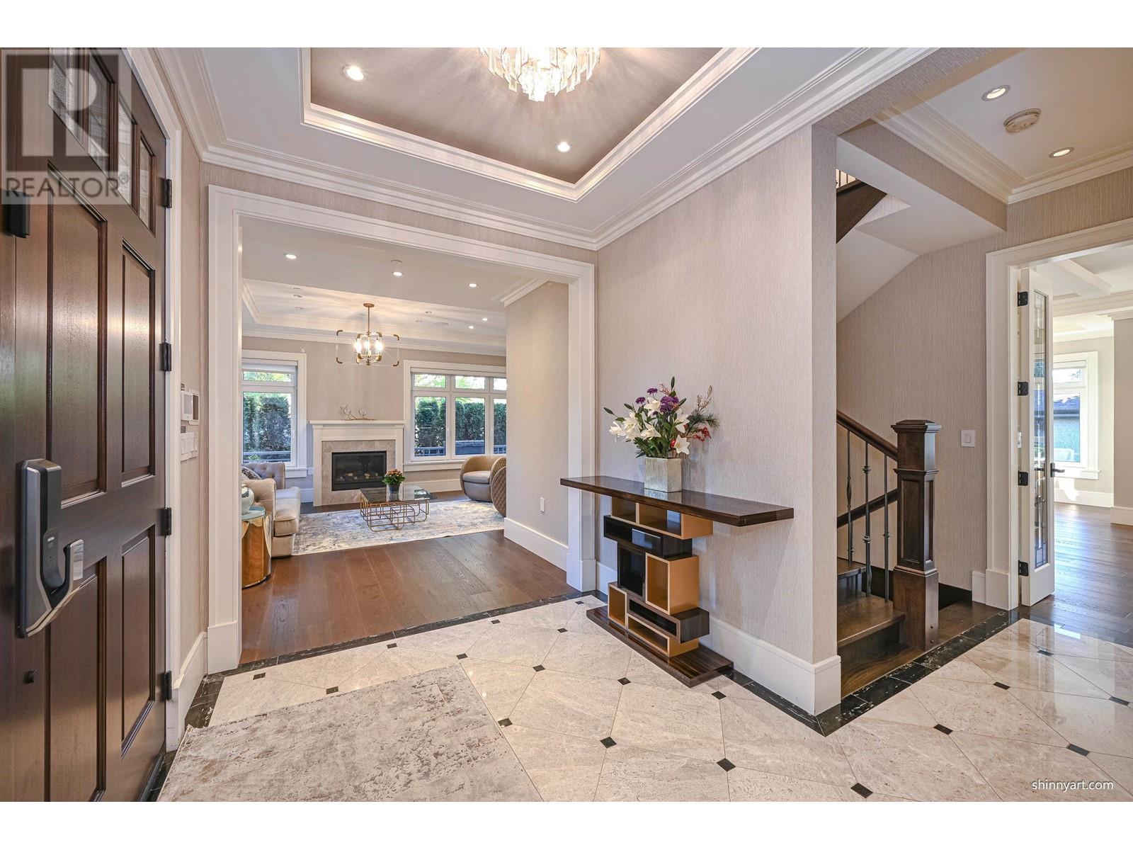 2206 W 21st Avenue, Vancouver, British Columbia  V6L 1J5 - Photo 2 - R2822169