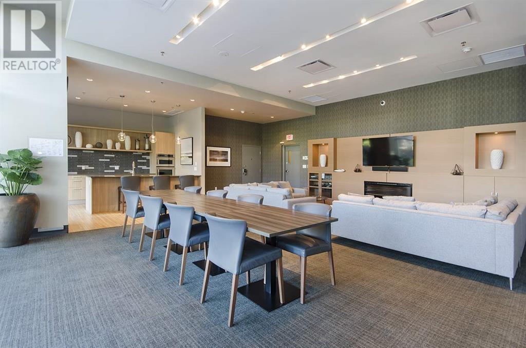 3007 Glen Drive, Coquitlam, British Columbia  V3B 0L8 - Photo 17 - R2822805