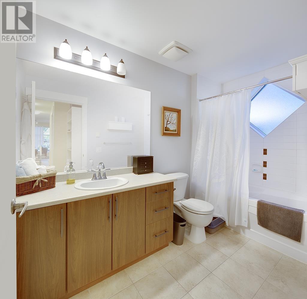 111 11950 Harris Road, Pitt Meadows, British Columbia  V3Y 0B7 - Photo 18 - R2822823