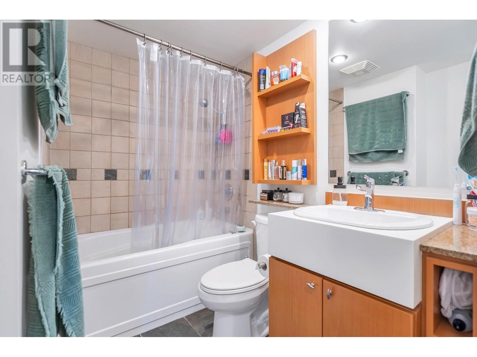 2101 1438 Richards Street, Vancouver, British Columbia  V6Z 3B8 - Photo 23 - R2822825