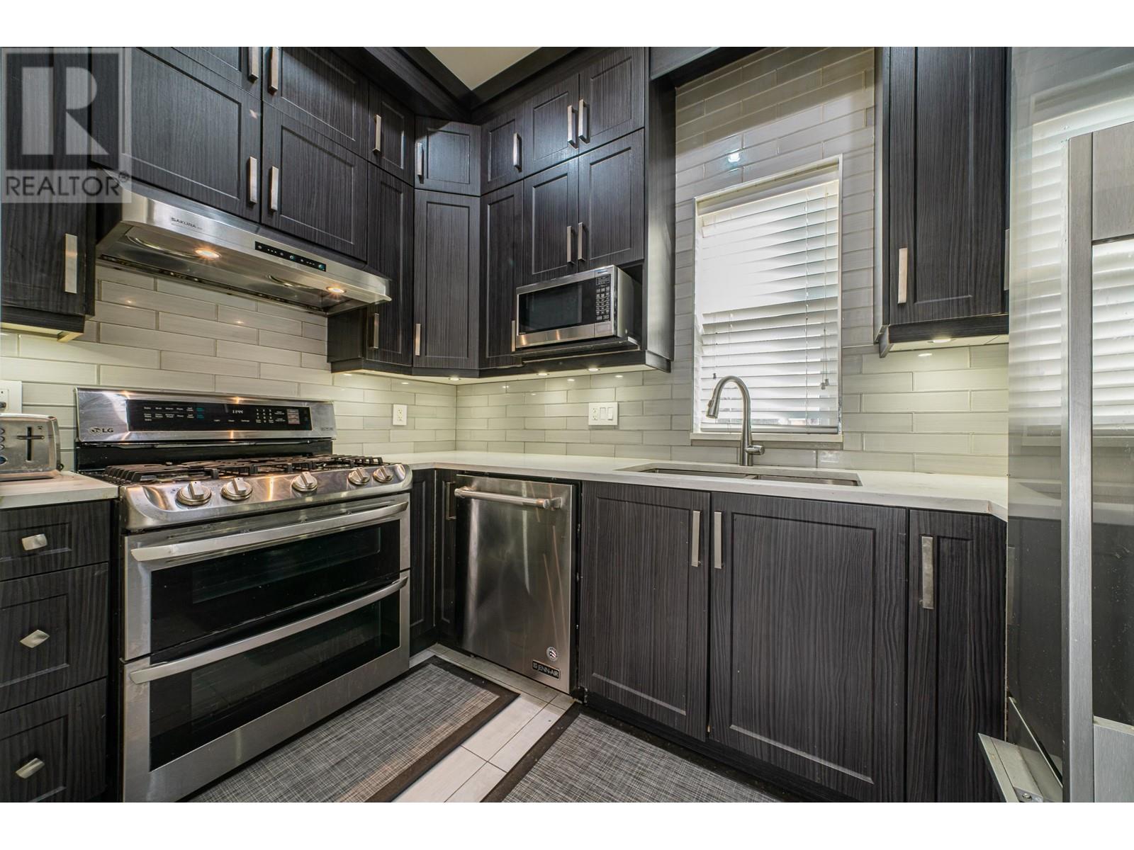 6791 Bryant Street, Burnaby, British Columbia  V5E 1S7 - Photo 18 - R2820563