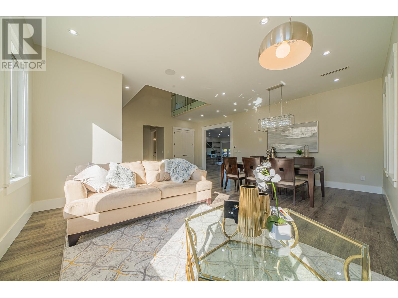 6791 Bryant Street, Burnaby, British Columbia  V5E 1S7 - Photo 9 - R2820563