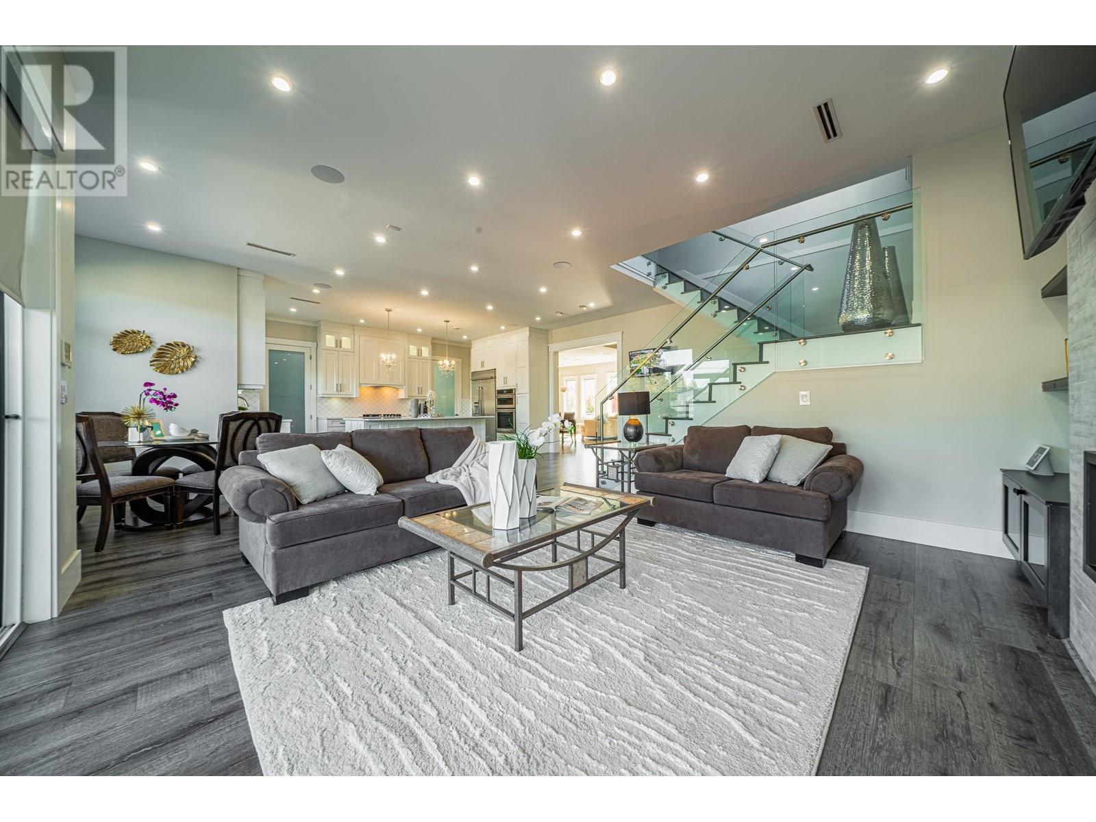 6791 Bryant Street, Burnaby, British Columbia  V5E 1S7 - Photo 12 - R2820563