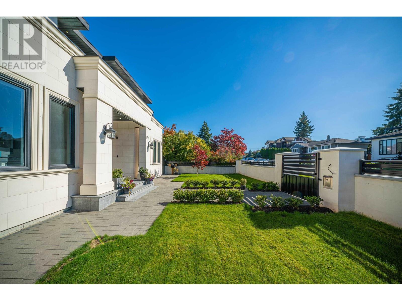 6791 Bryant Street, Burnaby, British Columbia  V5E 1S7 - Photo 7 - R2820563