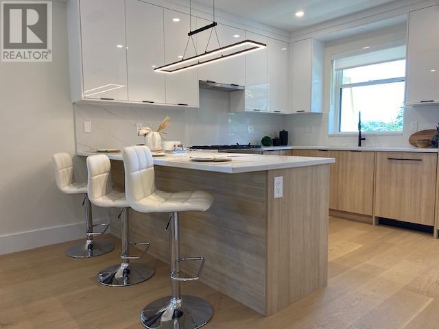 1672 E 15th Avenue, Vancouver, British Columbia  V5N 2G1 - Photo 3 - R2815906