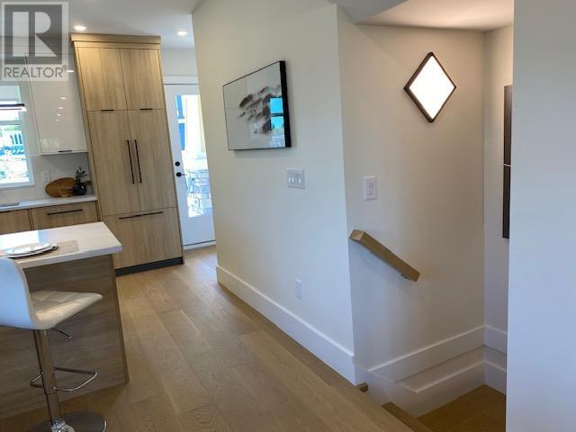 1672 E 15th Avenue, Vancouver, British Columbia  V5N 2G1 - Photo 9 - R2815906