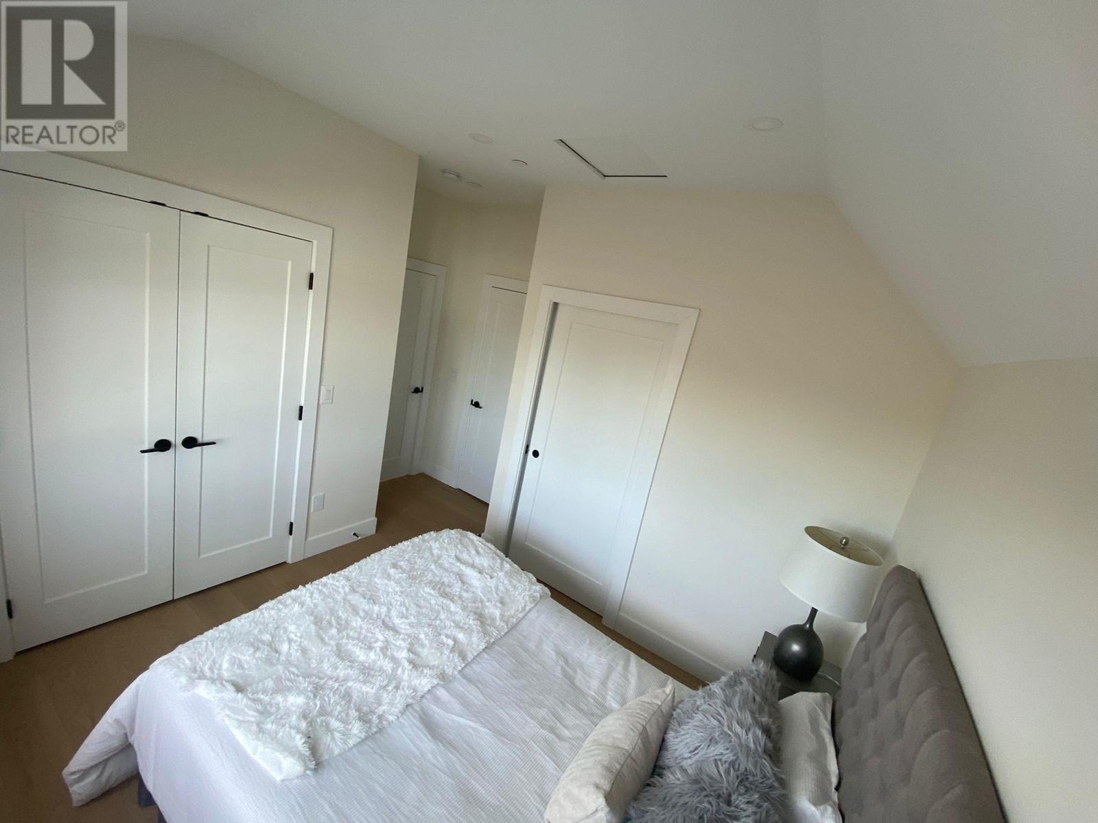1672 E 15th Avenue, Vancouver, British Columbia  V5N 2G1 - Photo 13 - R2815906