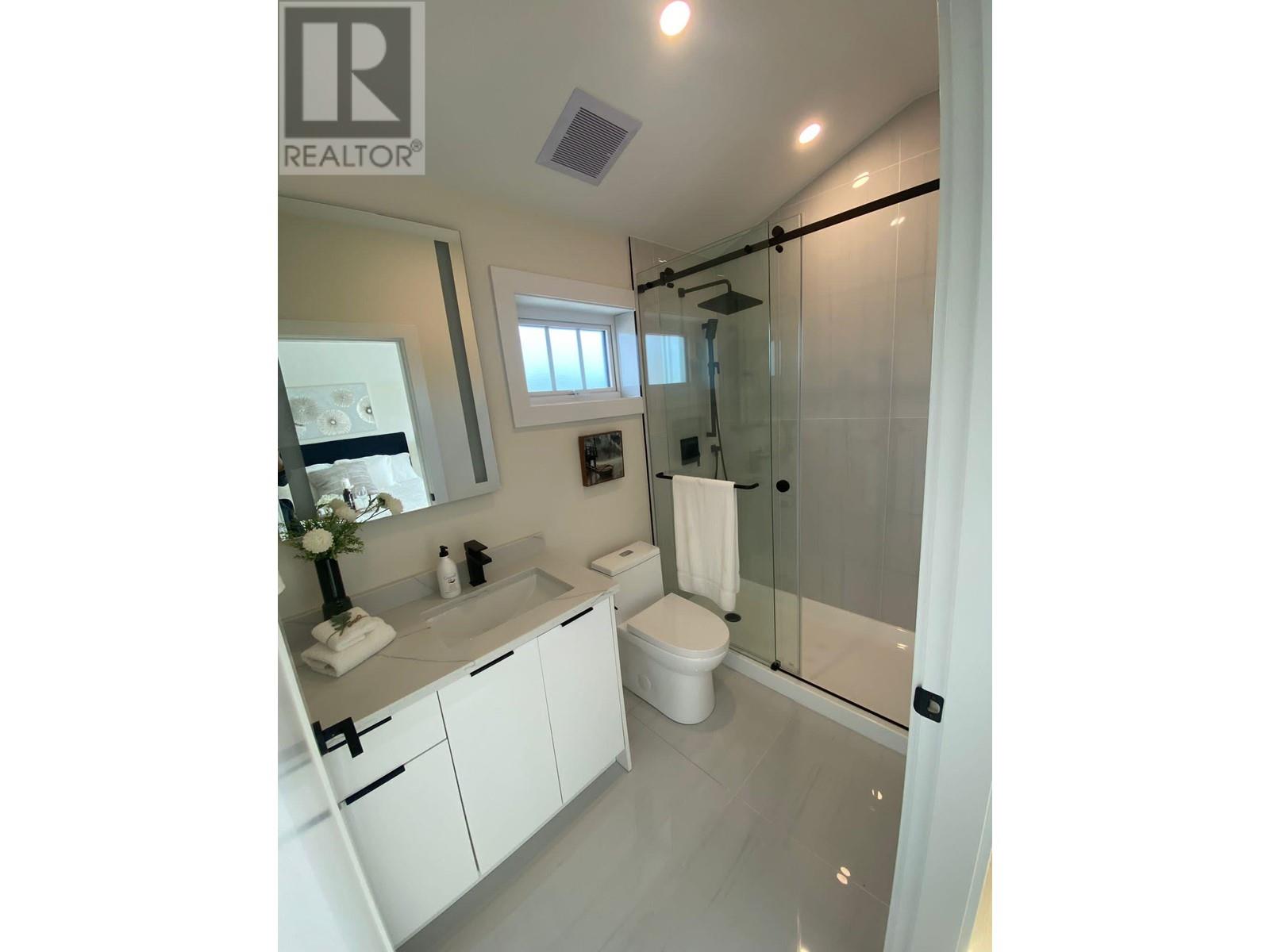1672 E 15th Avenue, Vancouver, British Columbia  V5N 2G1 - Photo 25 - R2815906