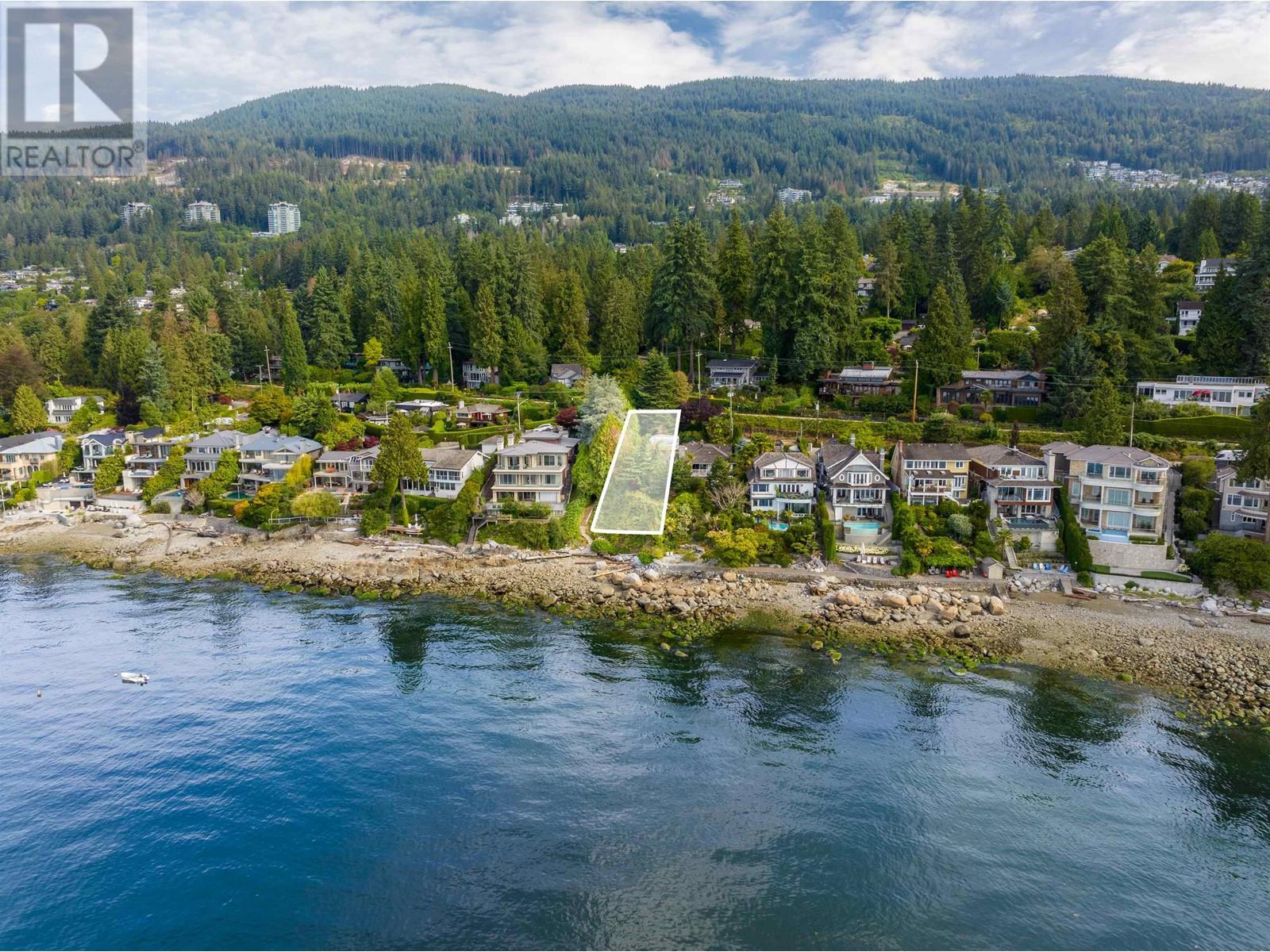 3000 Park Lane, West Vancouver, British Columbia  V7V 1E9 - Photo 7 - R2804365