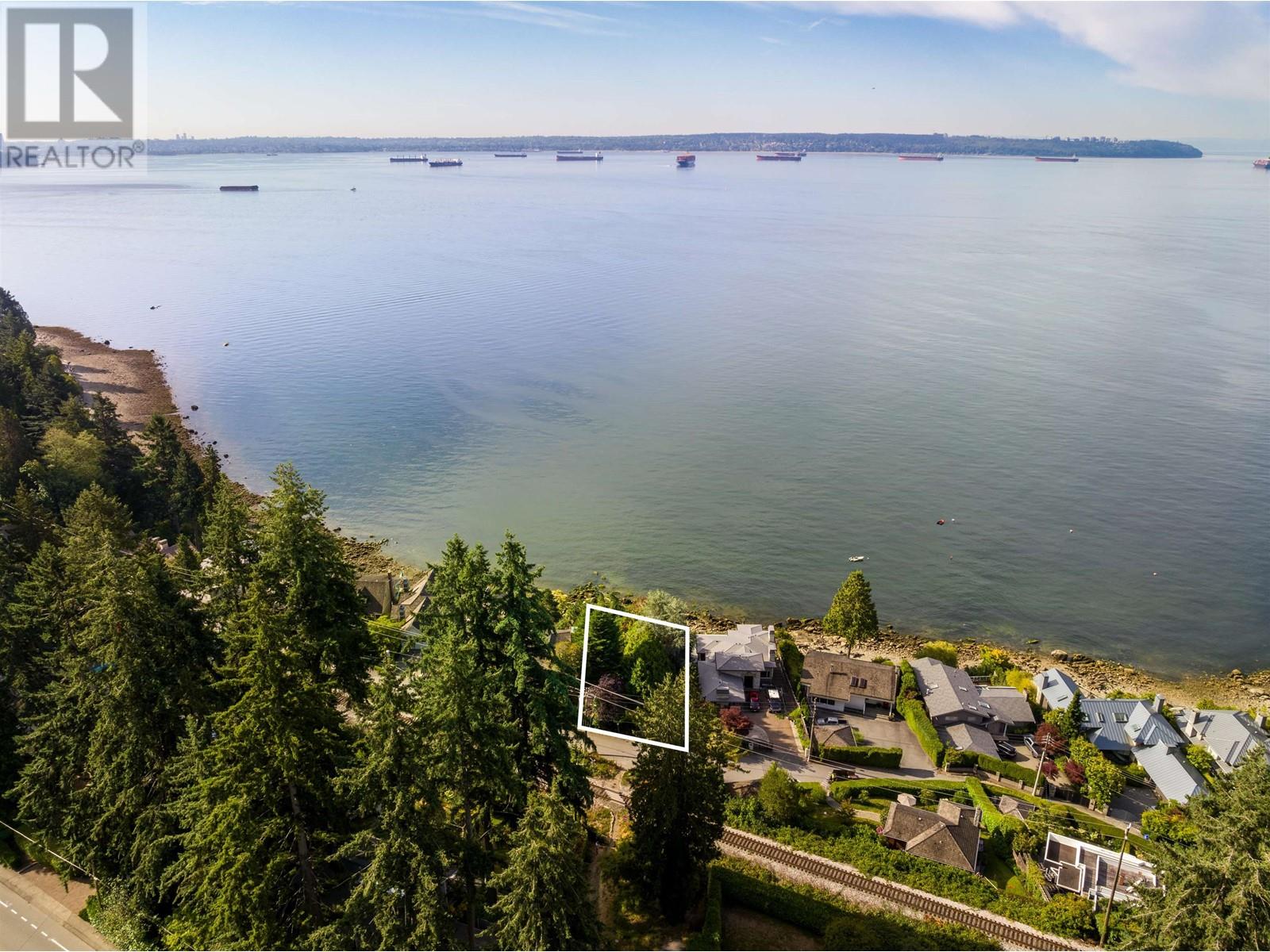 3000 Park Lane, West Vancouver, British Columbia  V7V 1E9 - Photo 4 - R2804365