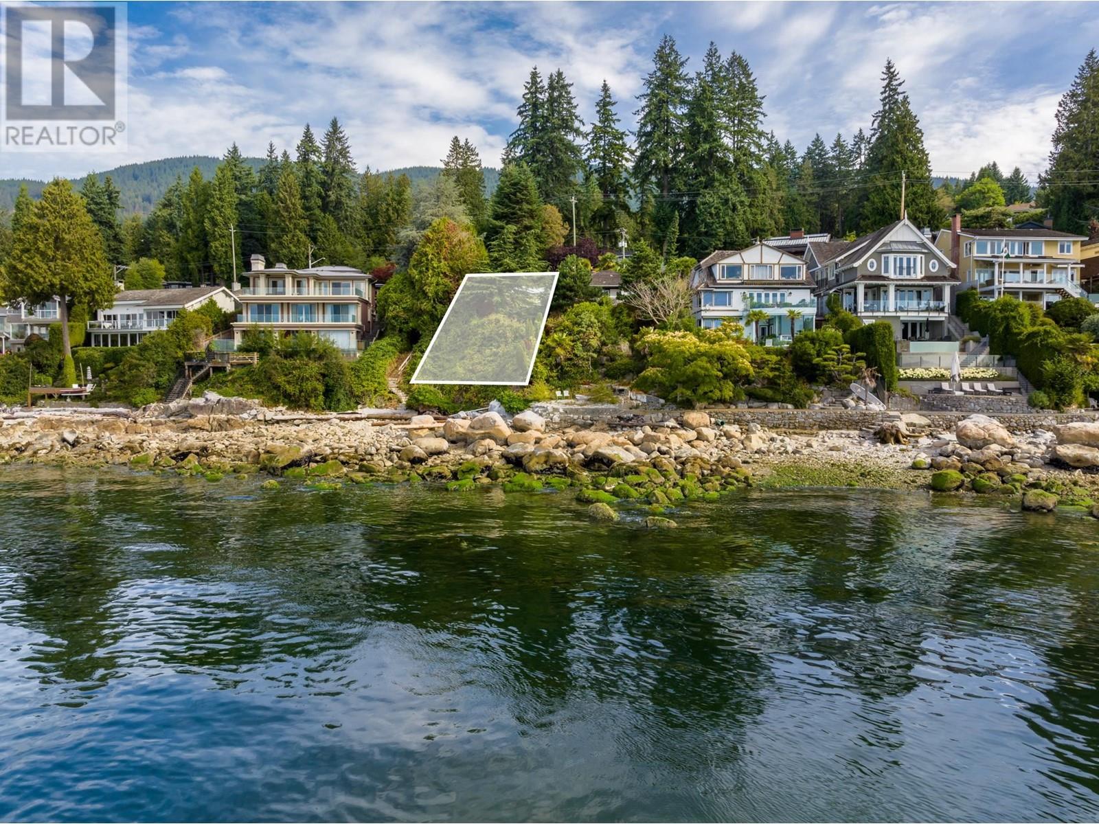 3000 Park Lane, West Vancouver, British Columbia  V7V 1E9 - Photo 8 - R2804365