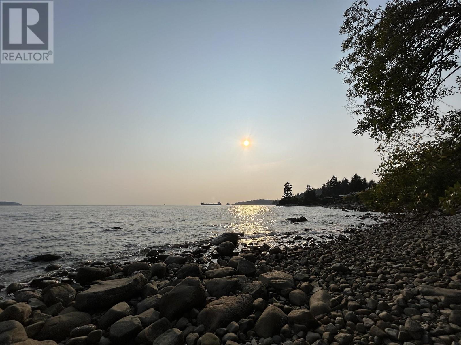 3000 Park Lane, West Vancouver, British Columbia  V7V 1E9 - Photo 27 - R2804365