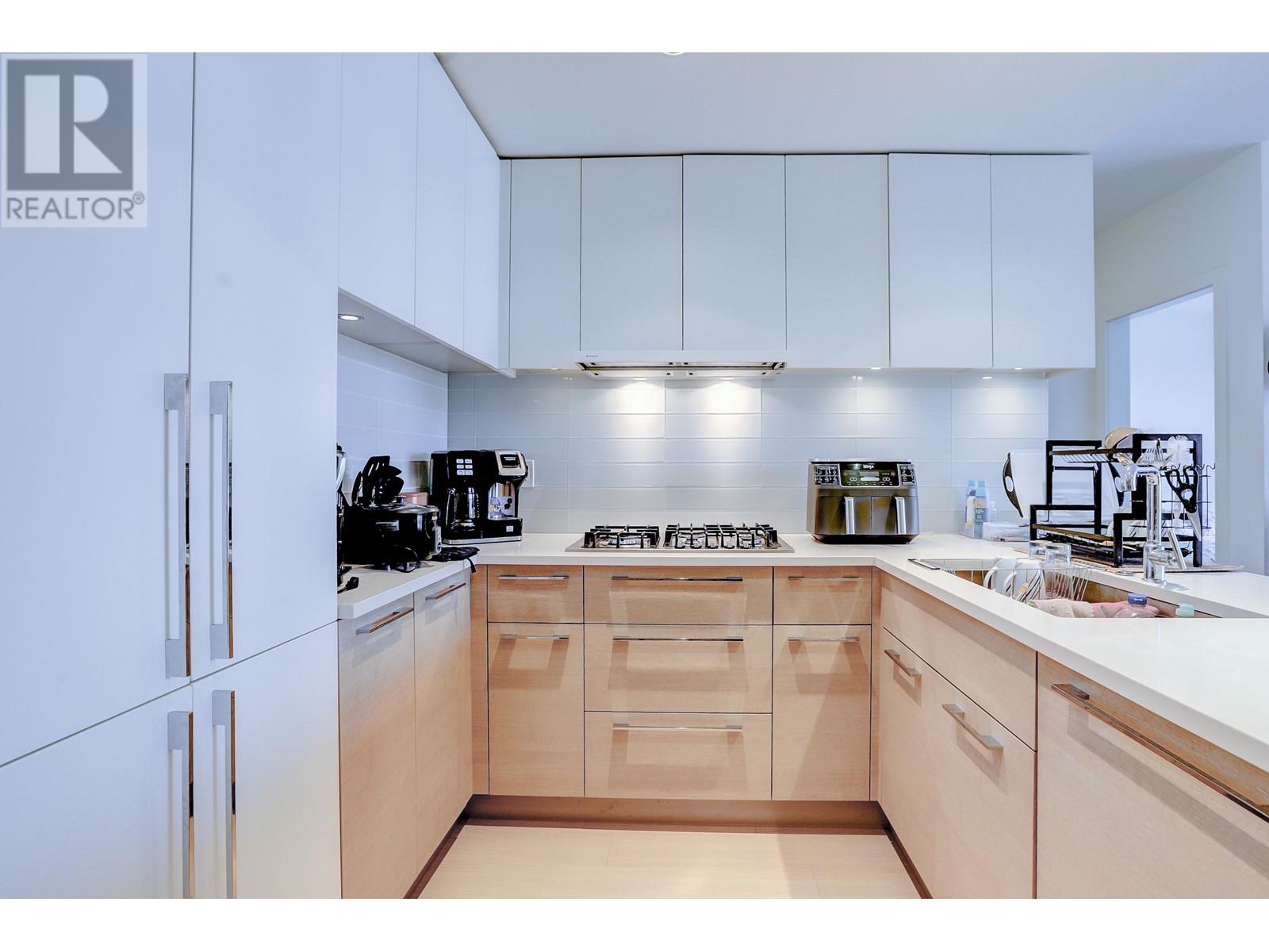 906 1188 Pinetree Way, Coquitlam, British Columbia  V3B 0K9 - Photo 4 - R2822876